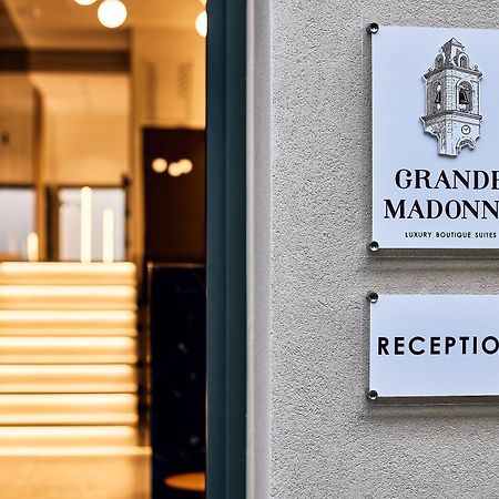 העיירה רתימנו Grande Madonna Luxury Boutique Suites מראה חיצוני תמונה