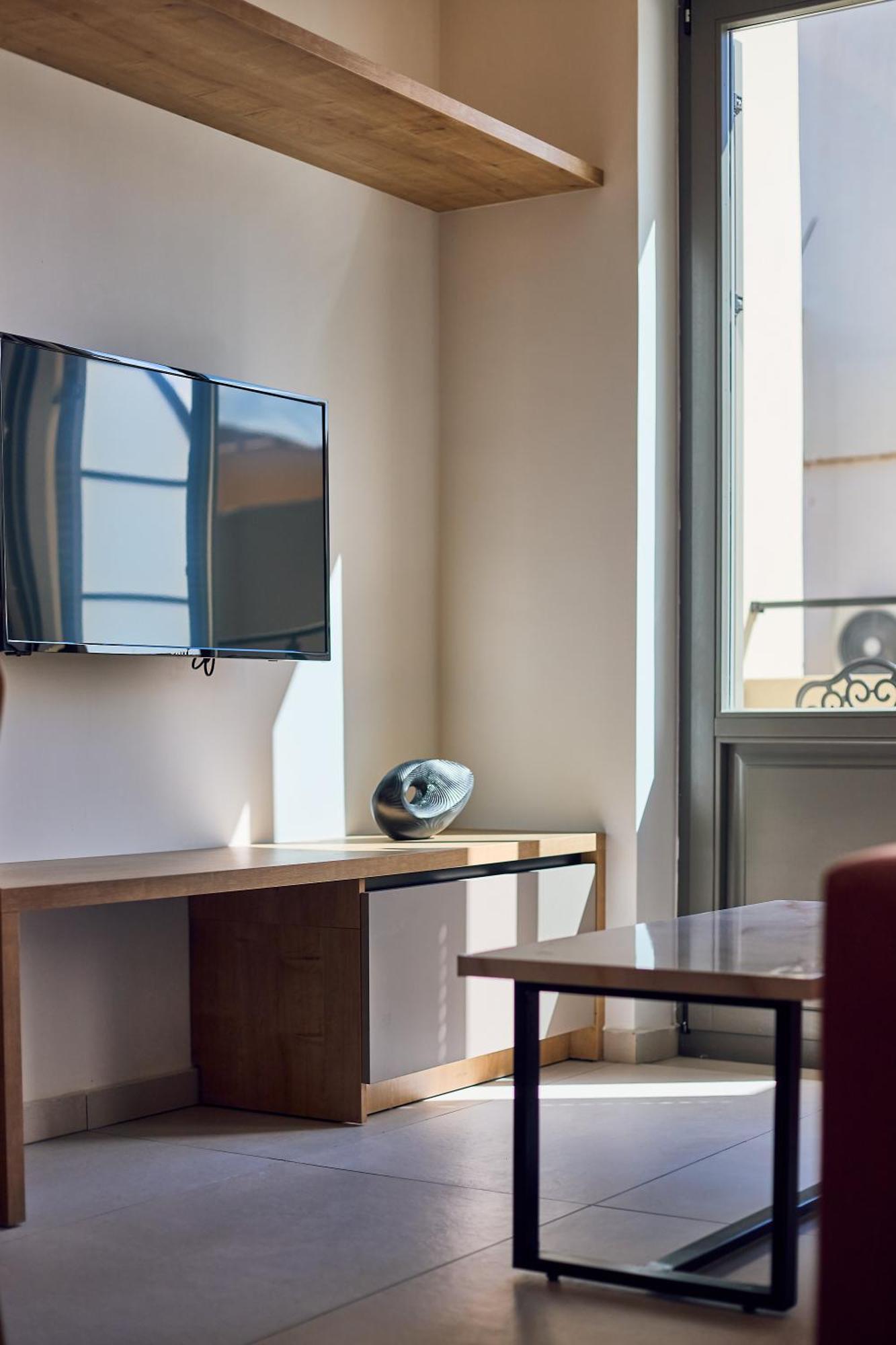העיירה רתימנו Grande Madonna Luxury Boutique Suites חדר תמונה