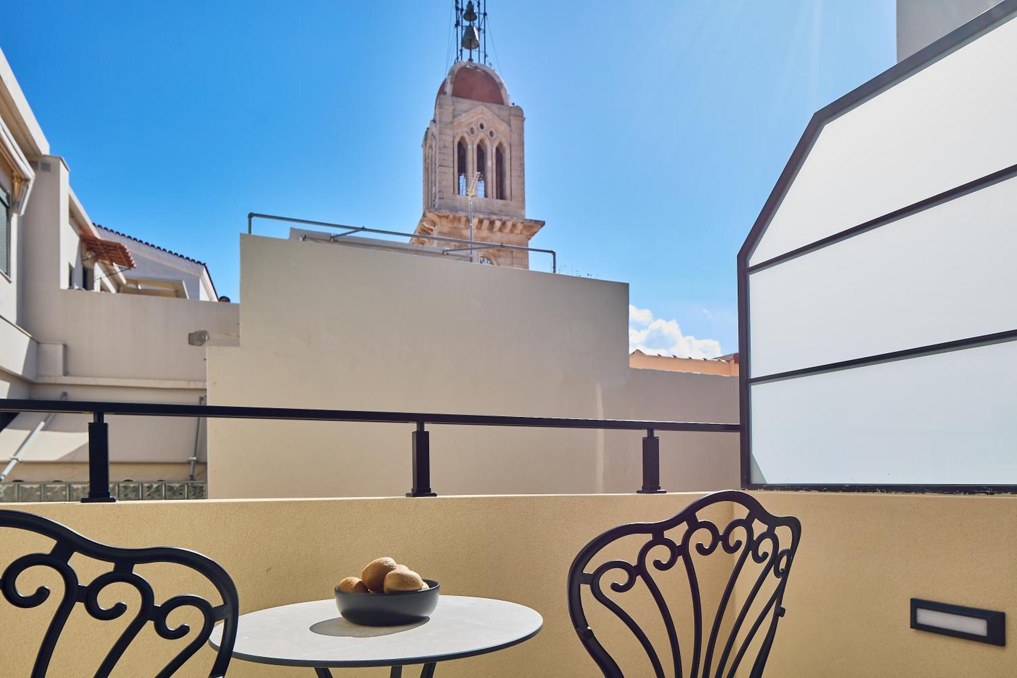 העיירה רתימנו Grande Madonna Luxury Boutique Suites חדר תמונה