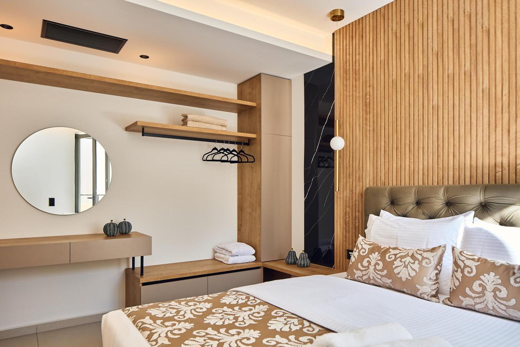 העיירה רתימנו Grande Madonna Luxury Boutique Suites מראה חיצוני תמונה