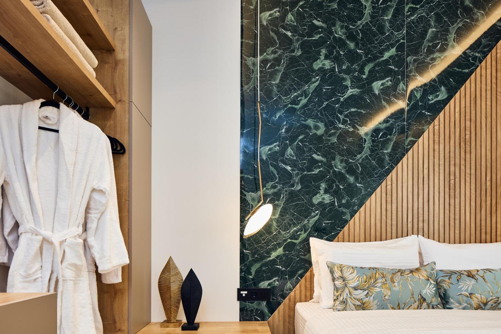 העיירה רתימנו Grande Madonna Luxury Boutique Suites חדר תמונה